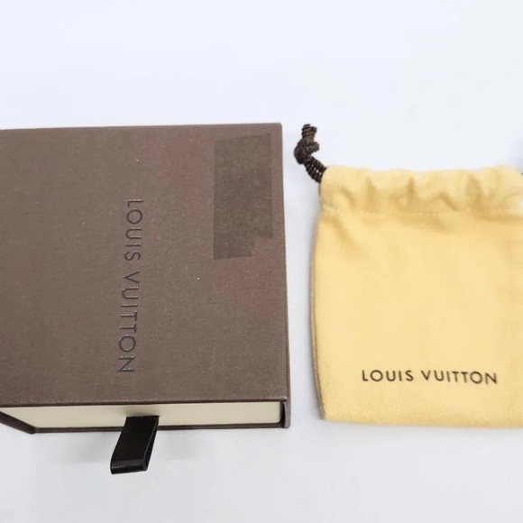 Louis Vuitton Charms Can attach to anything - Picture 9 of 9